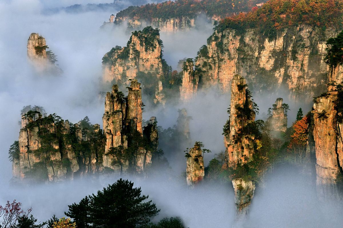 老人去张家界适合吗？银发族旅游指南 - 逸游假期